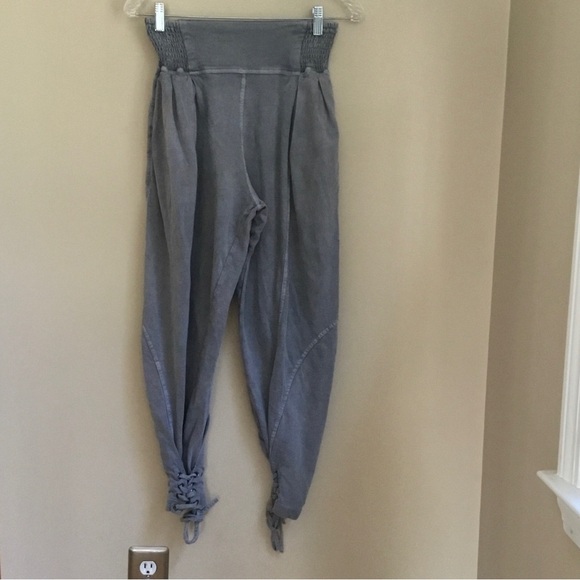 Free People One Billie Smocked Harem Billie Pants - Picture 4 of 11